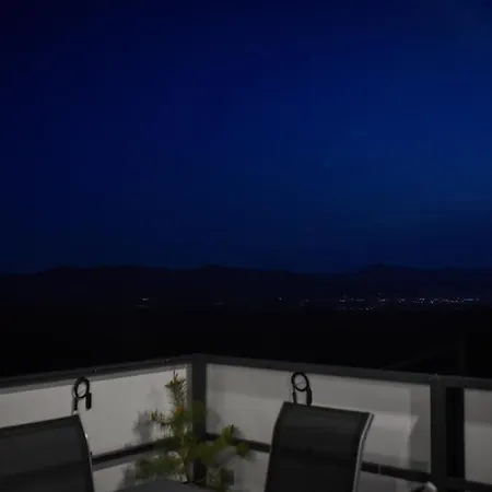 Apartmaji Gracner 아파트 Dramlje