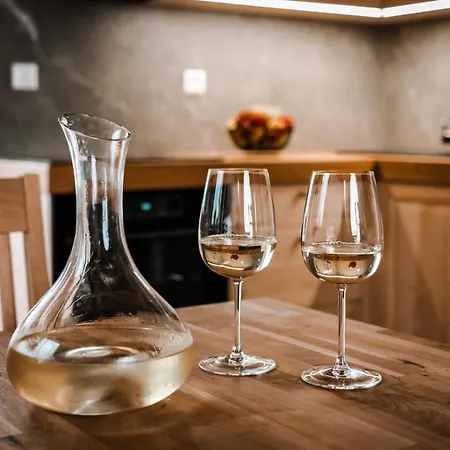 Apartmaji Gracner * Dramlje